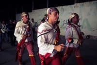 Domingo 31 de diciembre del 2017. Tuxtla Gutiérrez. El recorrido de los pastores Zoques visitando la casa de las madrinas acompaña el fin del año viejo.