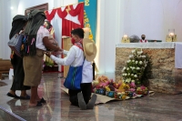 20210422. Tuxtla G. La comunidad Zoque de Tuxtla Gutiérrez visita la Catedral durante las celebraciones patronales de San Marcos