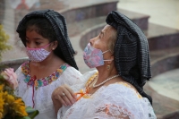 20210422. Tuxtla G. La comunidad Zoque de Tuxtla Gutiérrez visita la Catedral durante las celebraciones patronales de San Marcos