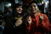 20250112. Chiapa de Corzo. La Chuntá sale vestida de noche para celebrar la Fiesta Grande de Enero.