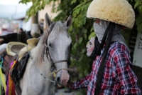 20260808. Chiapa de Corzo. Los Jinetes de San Domingo, se preparan para iniciar el recorrido de los Alférez y Nahuares esta tarde.