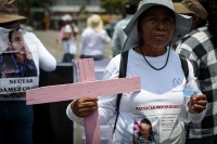 Madres Víctimas de Feminicidio y Desaparecidas realizan protestas este Día de Las Madres en la capital del estado de Chiapas.