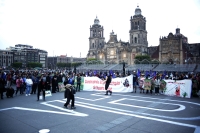 20250221. Cdmx. Diferentes organizaciones sociales marchan durante la jornada global convocada por el EZLN a los 6 años de la muerte del activista Samir Flores.