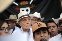 20251115. Tuxtla. La Marcha del Sombrero o Generación Z este medio día desde el parque Morelos-Bicentenario al Congreso de Chiapas.