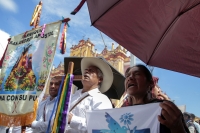 20241103. SCLC. Procesión de la Diócesis de San Cristóbal de las Casas al cumplirse 100 del nacimiento de Monseñor Samuel Ruiz García y para recordar al Padre Marcelo