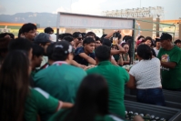 20260705. Tuxtla. Aficionados en el estadio Zoque VMR antes de la Transmisión del partido entre México e Inglaterra.